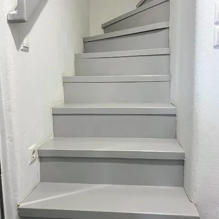 Hébergement de vacances Quiet 3-bedroom Sea View House With Shared Pool *