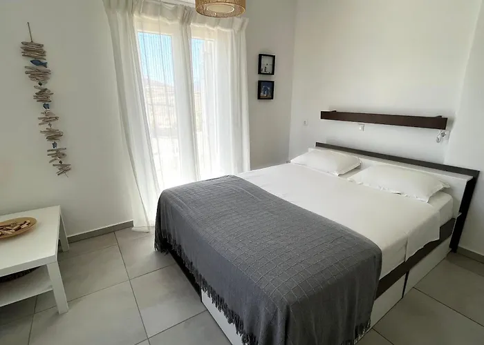 Quiet 3-bedroom Sea View House With Shared Pool * Mármara