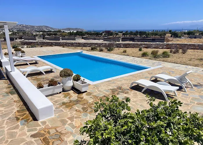 Quiet 3-bedroom Sea View House With Shared Pool Mármara